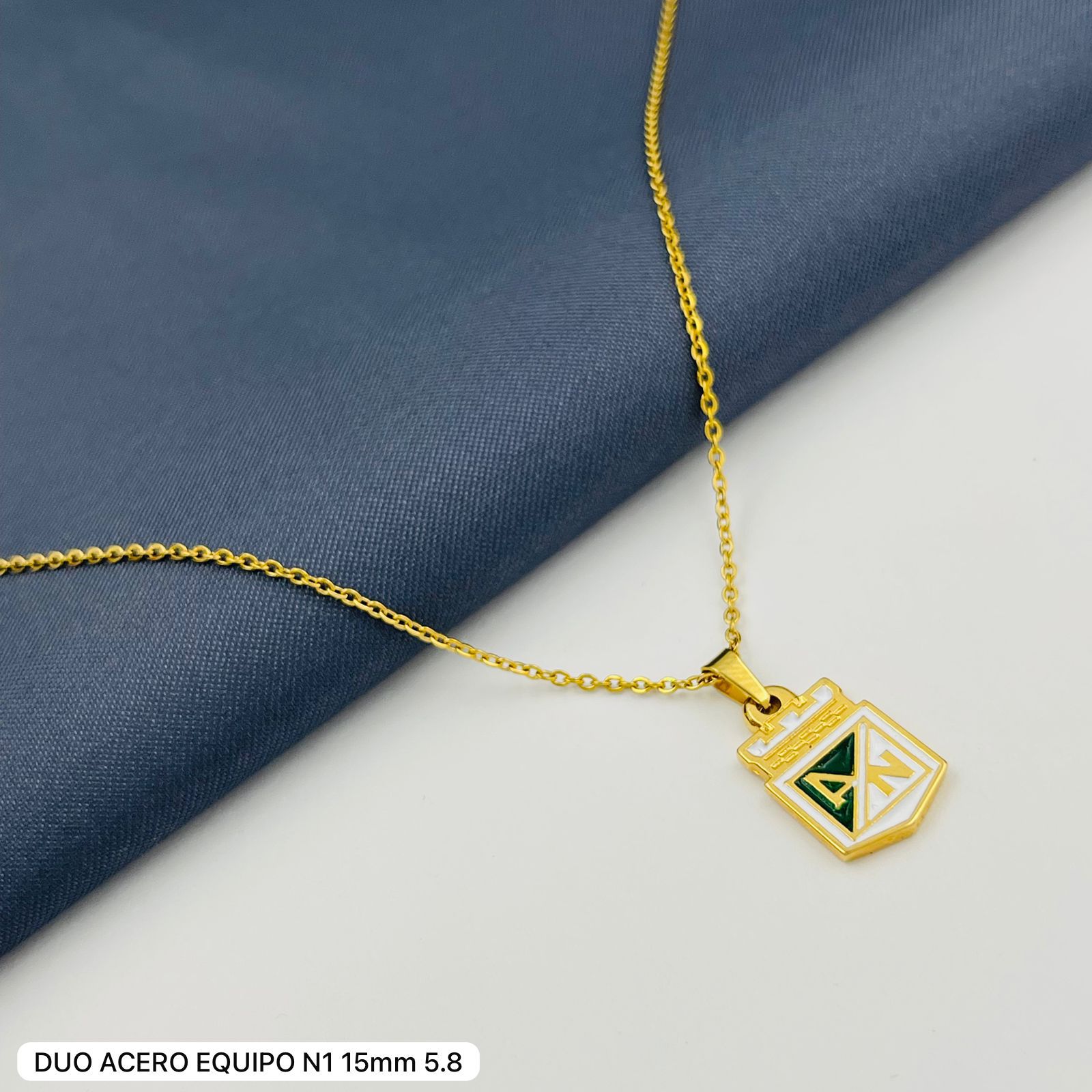 CADENA  Y DIJE FUTBOL COLOMBIANO ATLETICO NACIONAL 